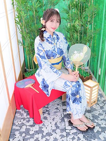 香月 あずさ