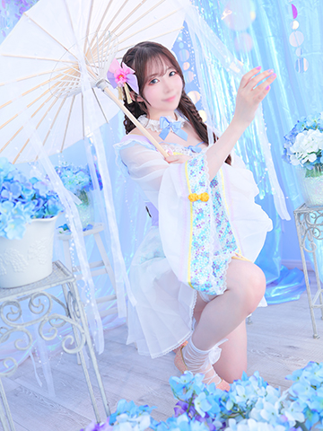 香月 あずさ